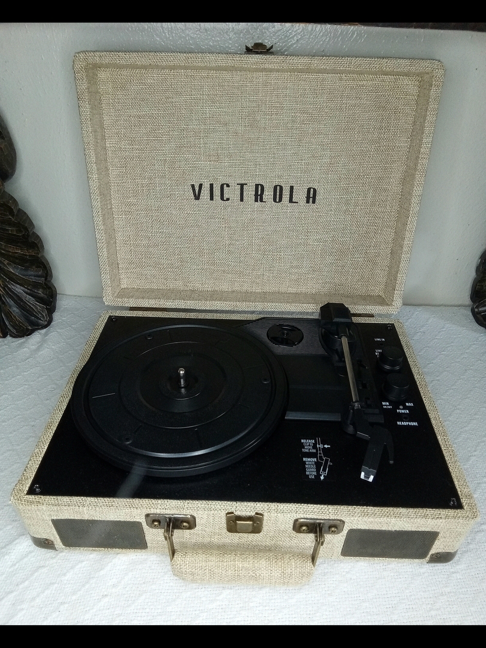Victrola Turntable 3-Speed Portable Suitcase Record Player Bluetooth Speakers